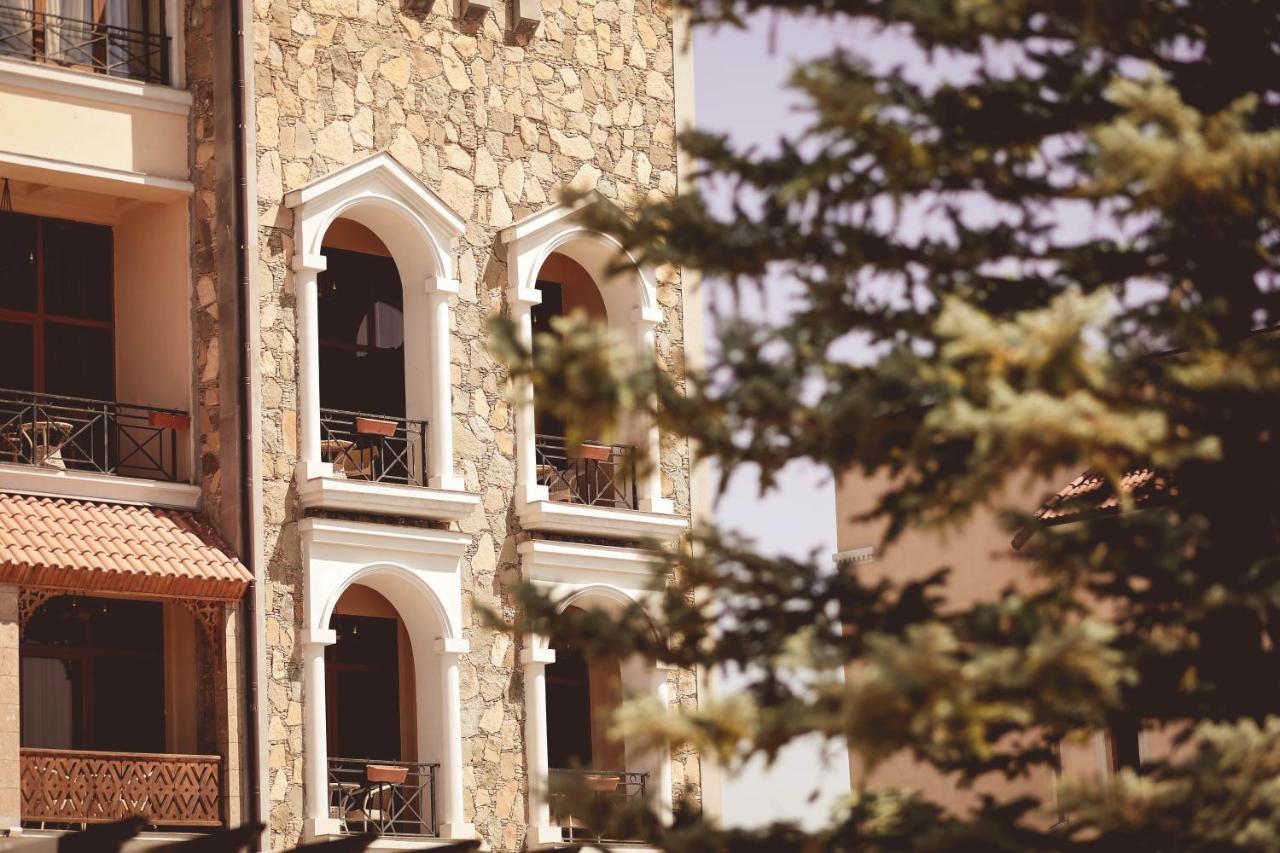 Caucasus Hotel Kasagh Dış mekan fotoğraf The hotel's exterior