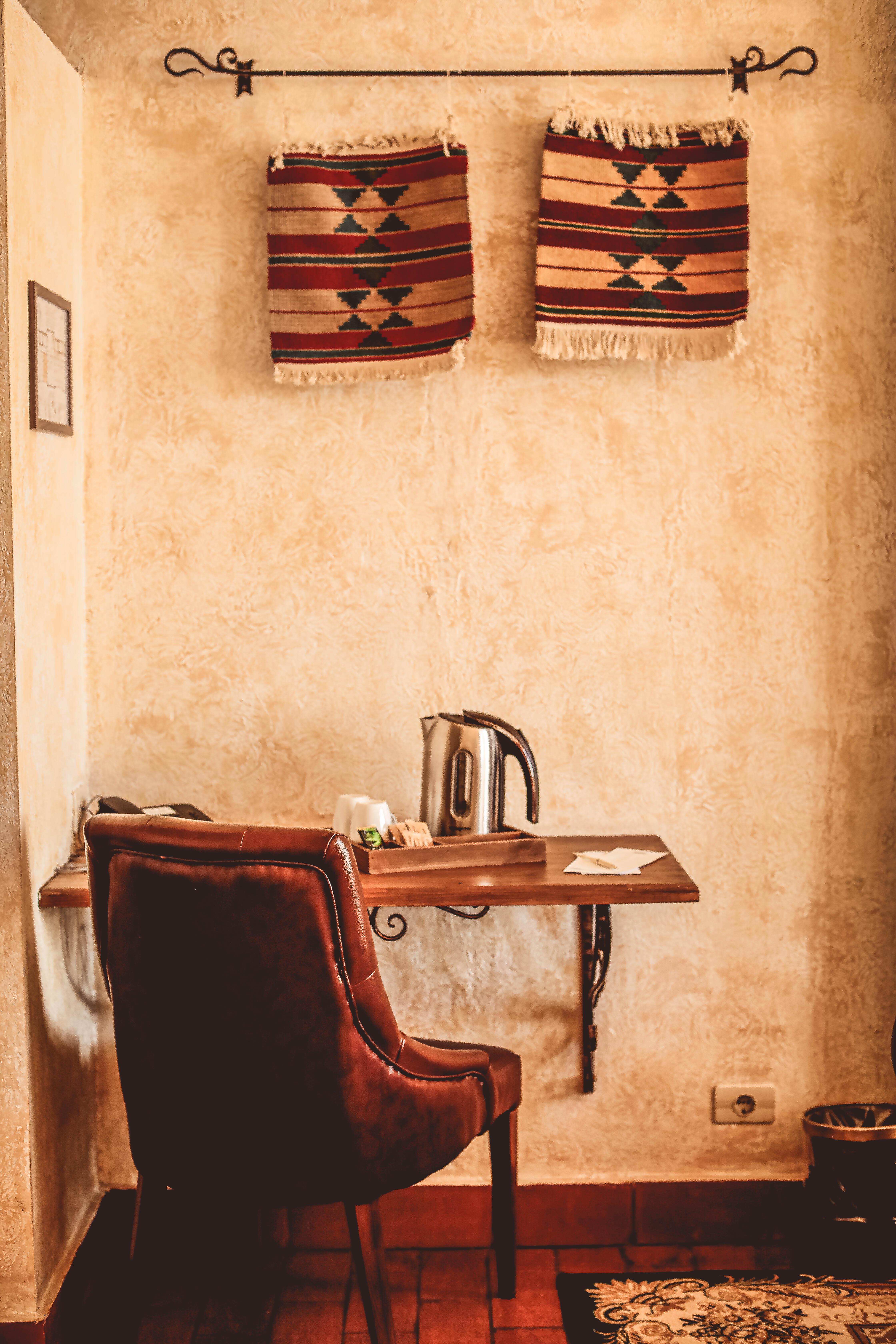 Caucasus Hotel Kasagh Dış mekan fotoğraf A kettle on a table
