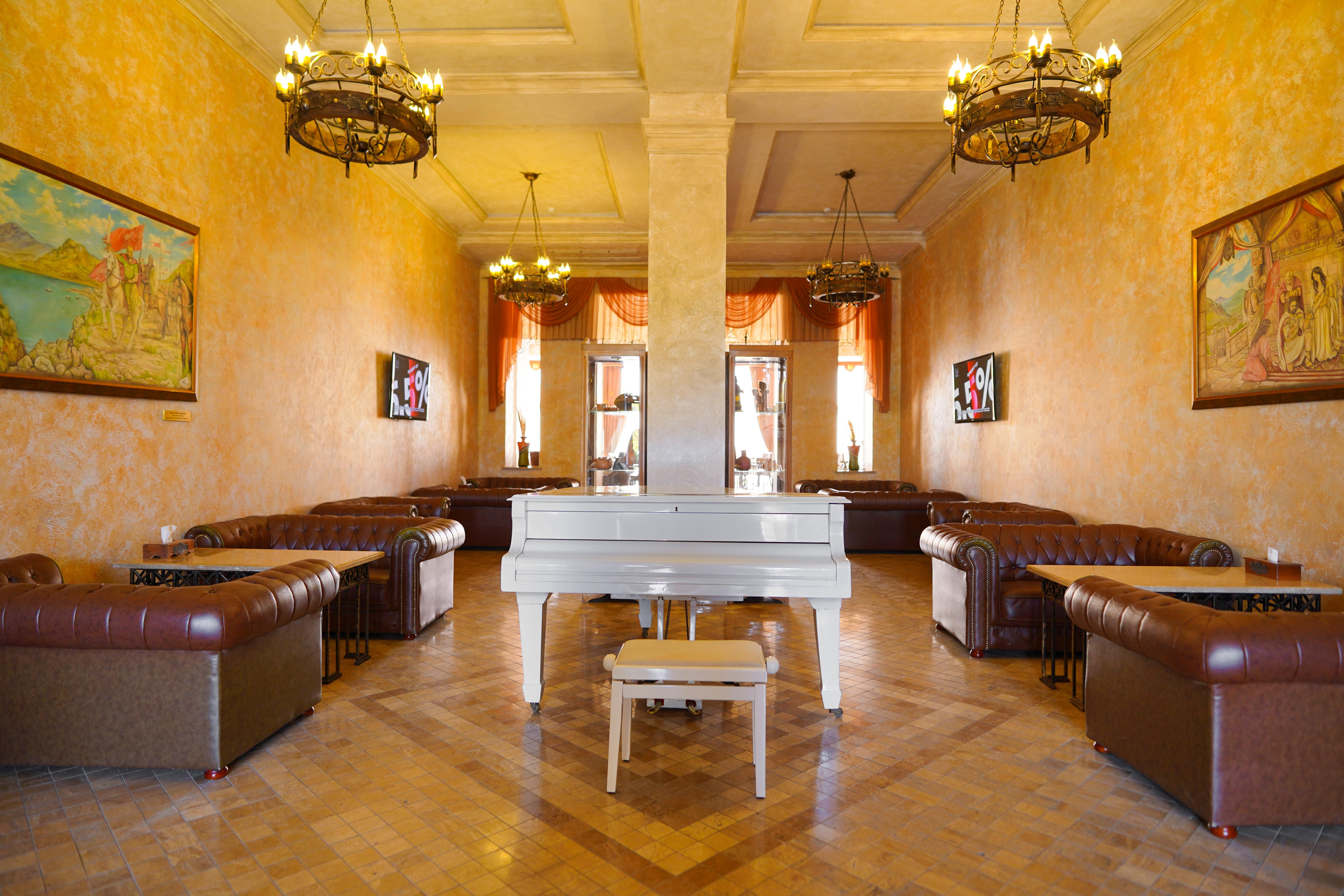 Caucasus Hotel Kasagh Dış mekan fotoğraf The interior of the restaurant
