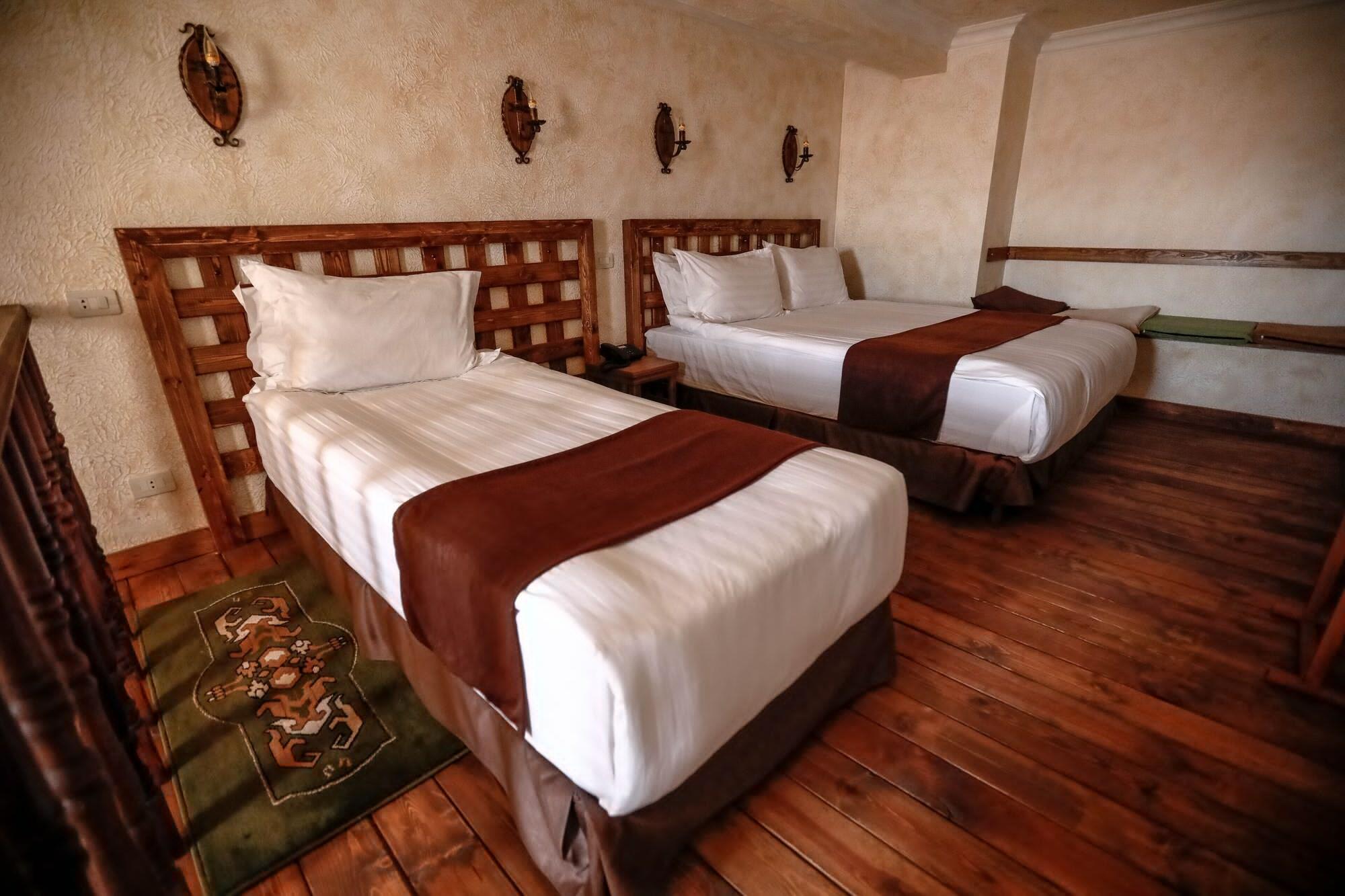 Caucasus Hotel Kasagh Dış mekan fotoğraf A guest room at the resort