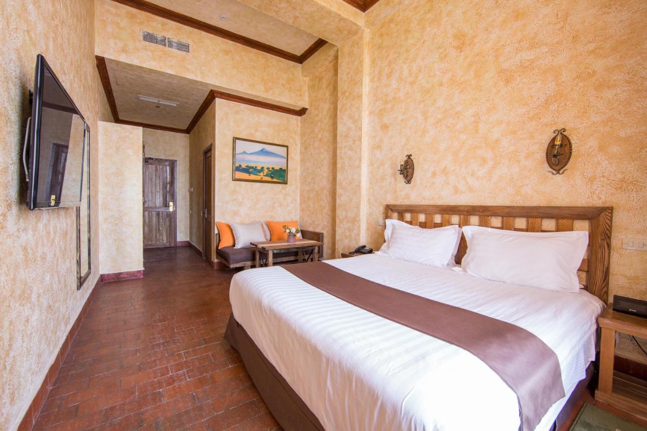 Caucasus Hotel Kasagh Dış mekan fotoğraf Deluxe room